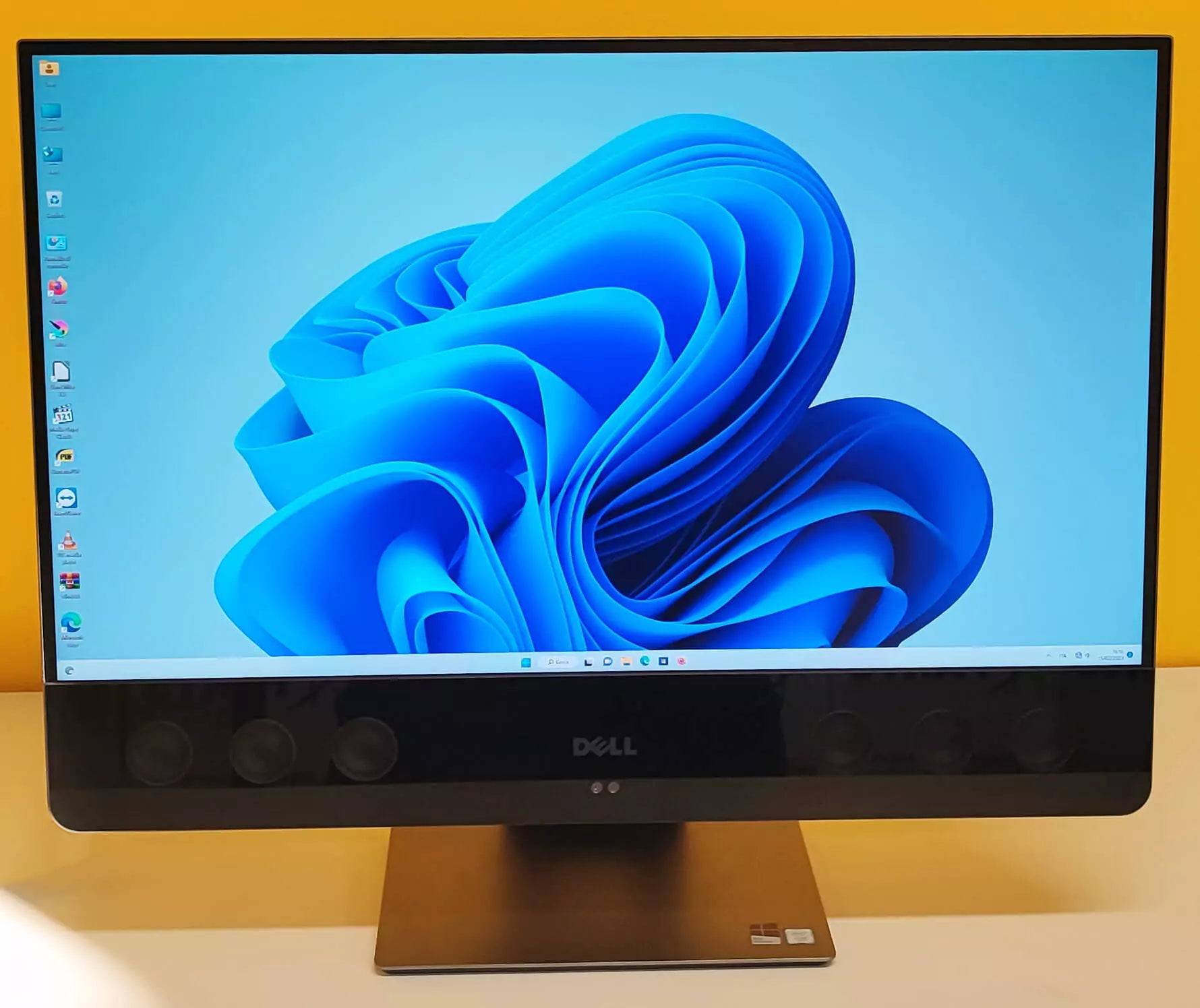 Dell Precision 5720 All In One Dell Precision 5720 All In One